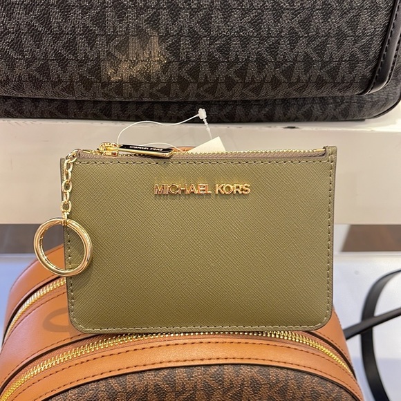 MICHAEL KORS SMALL TOP ZIP COINPOUCH WITH ID KEYCHAIN CARDHOLDER WALLET 
 NWT - Picture 11 of 16